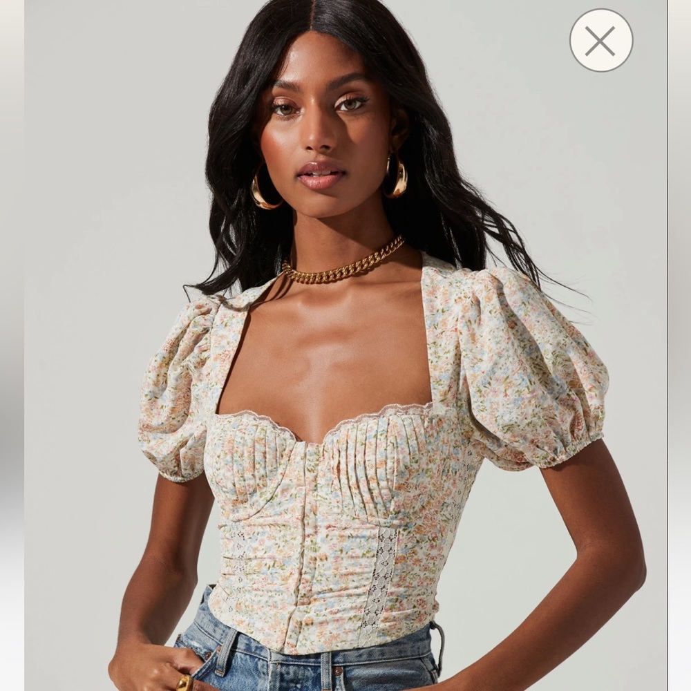 Astr the Label Puff Sleeve Hook and Eye Top